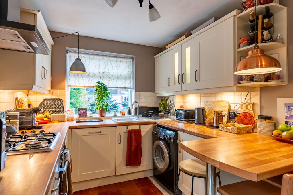 Additional image 12 of Garden Court, Wheathampstead, St. Albans, Hertfordshire, AL4