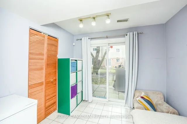 Additional image 37 of 47 Ellis Dr Unit 47