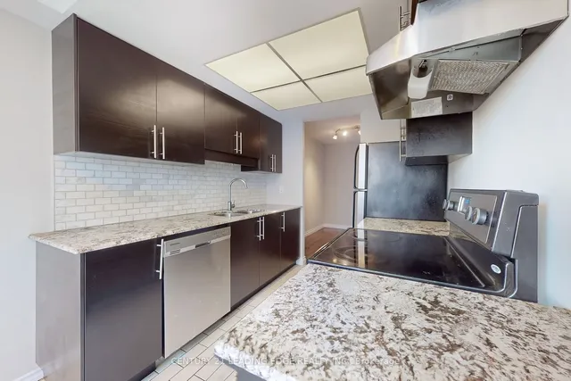 Additional image 22 of 5 Lisa St Unit 401