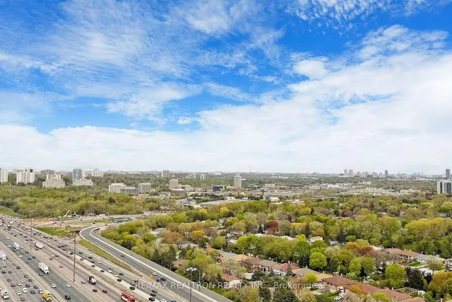 Additional image 26 of 115 Mcmahon Dr Unit 2711