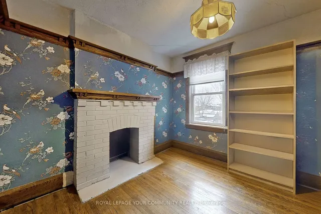 Additional image 11 of 209 Westmount Ave