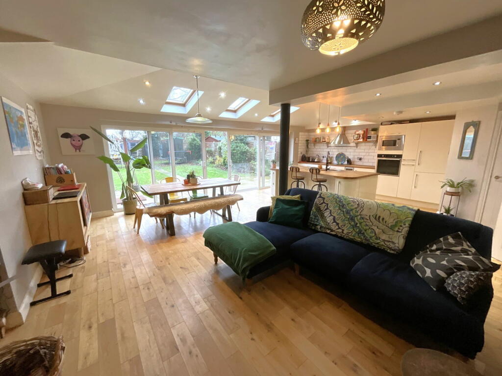 Additional image 5 of HALESOWEN, Manor Abbey Road