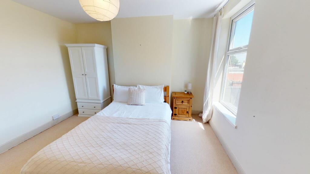 Additional image 10 of 46 Leslie Road B16 9DX