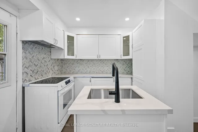 Additional image 15 of 275 Broadview Ave Unit 92