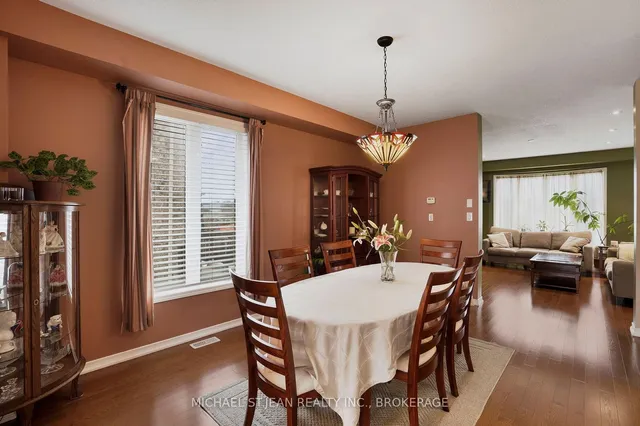 Additional image 6 of 91 Merrilee Cres