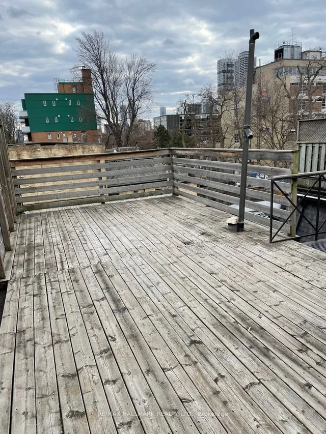 Additional image 20 of 177 Carlton St