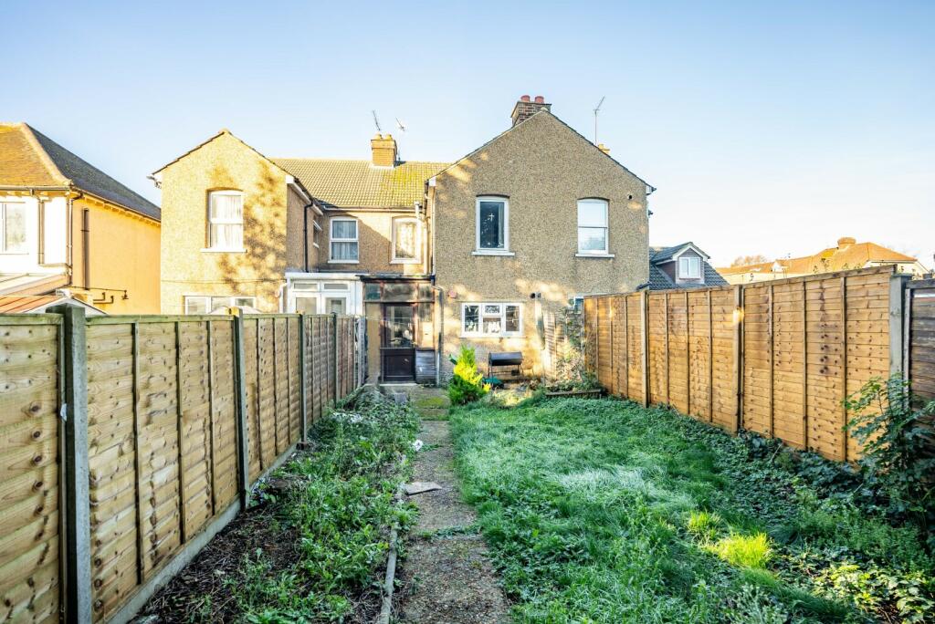 Additional image 5 of Kings Road, London Colney, St Albans, Herts, AL2