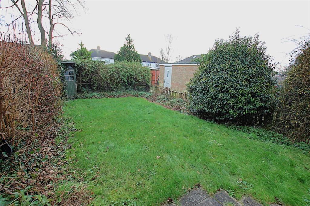 Additional image 4 of Poplars Close, Ellenbrook, Hatfield