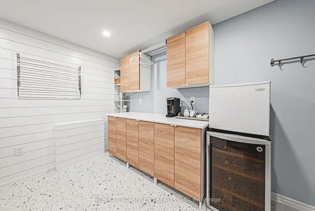 Additional image 33 of 61 Home St