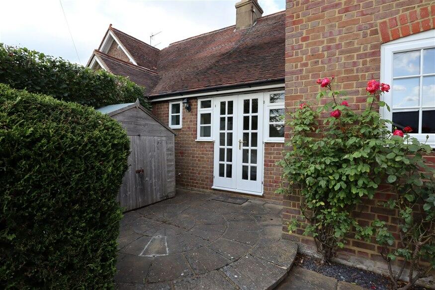 Additional image 14 of Maple Cottages, West Common, Harpenden, AL5