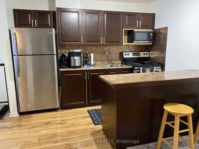 Additional image 12 of 453 Woodview Rd Unit 7