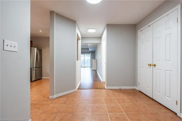 Additional image 14 of 4000 Creekside Dr Unit 207