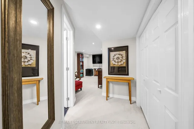 Additional image 23 of 5115 Silvercreek Dr