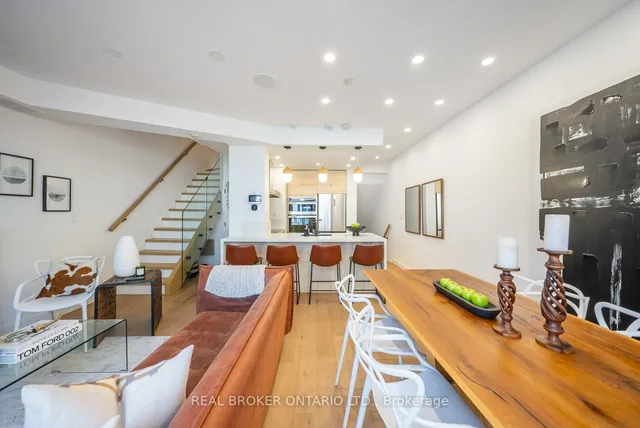 Additional image 7 of 32 Stadium Rd Unit 355