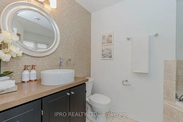 Additional image 22 of 185 Mcdougall Cross