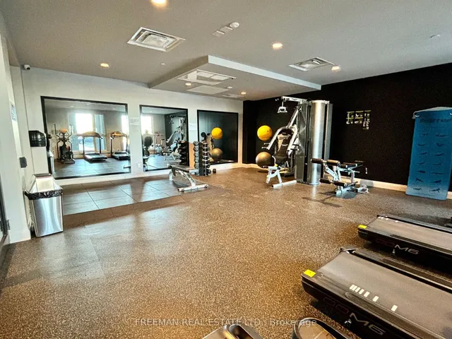 Additional image 33 of 95 Dundas St Unit 605