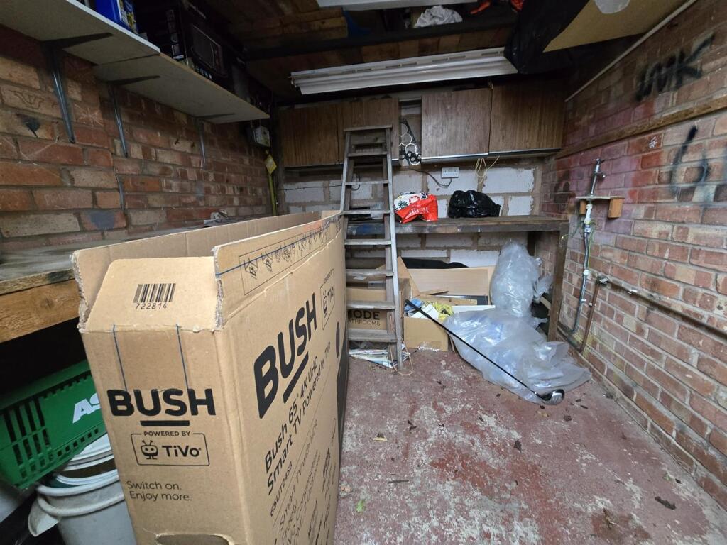 Additional image 18 of Pennine Road, Bromsgrove