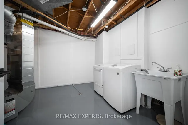 Additional image 33 of 42 Montcalm Pl