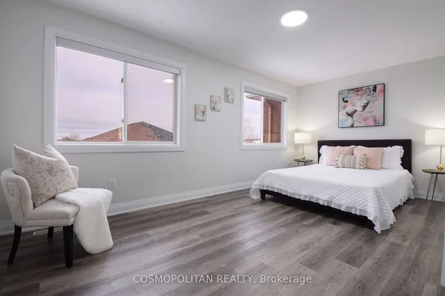 Additional image 19 of 125 Dunlop Crt