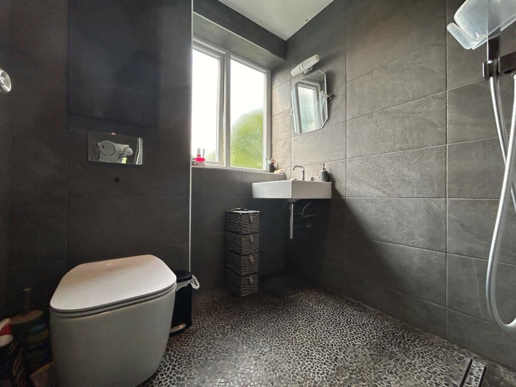 Additional image 7 of East Drive