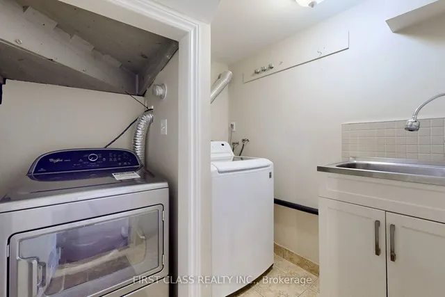 Additional image 33 of 204 Pemberton Ave