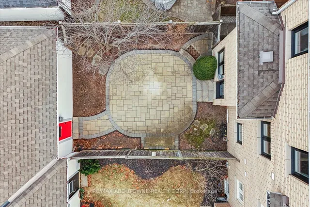 Additional image 35 of 183 Roxton Rd