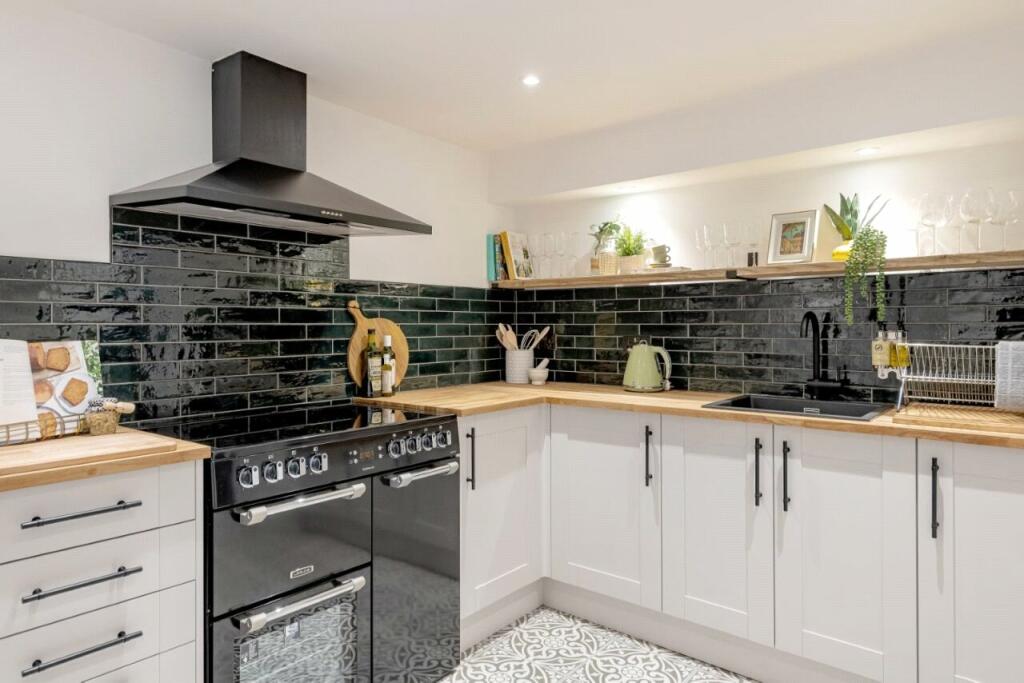 Additional image 4 of Lower East Hayes, Bath, Somerset, BA1