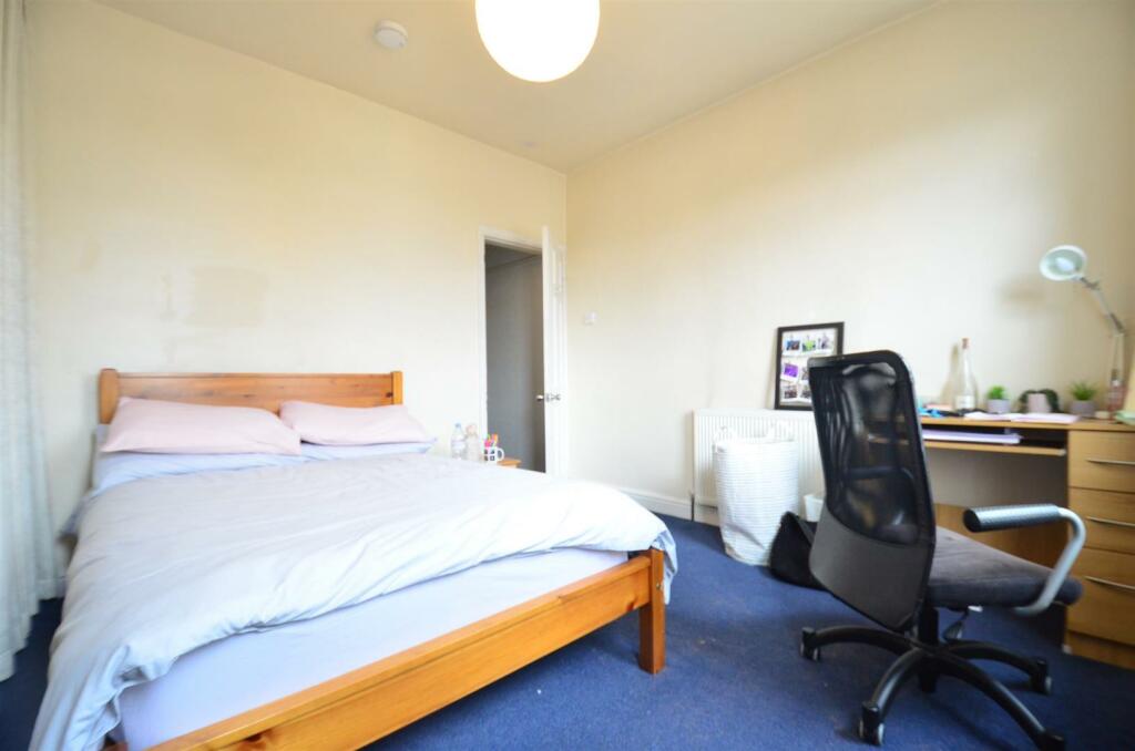 Additional image 7 of Warwards Lane, Selly Oak B29 7QX