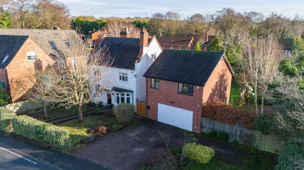 Birmingham Road, Bromsgrove, B61 0HB