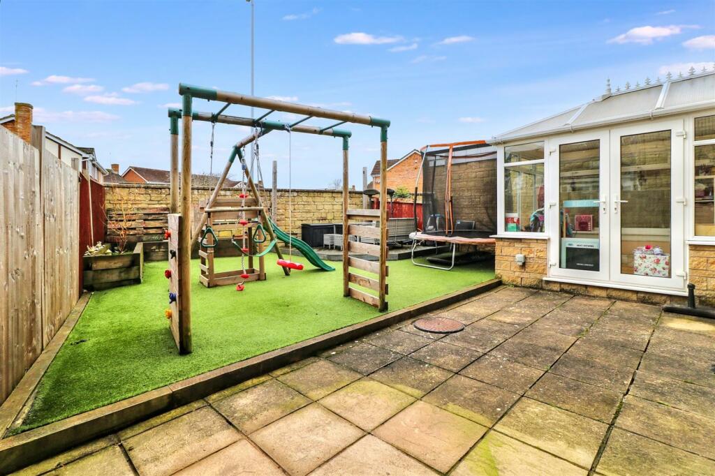 Additional image 16 of Mallow Close, Trowbridge