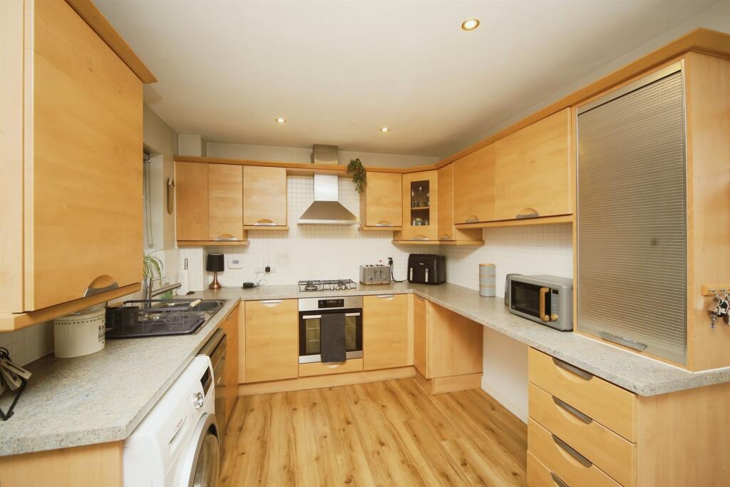 Additional image 19 of Pipe Close, Redditch