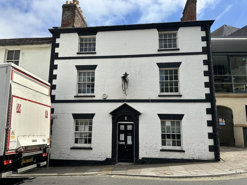 Silver Street, Yeovil, Somerset, BA20 1HW