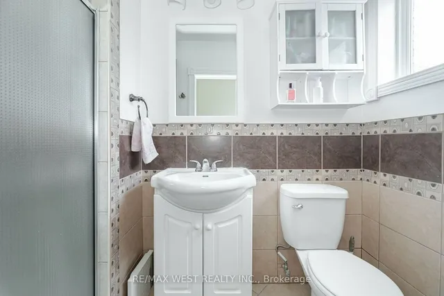 Additional image 24 of 111 Wareside Rd