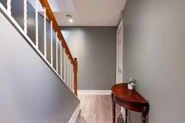 Additional image 27 of 31 Harmsworth Ave