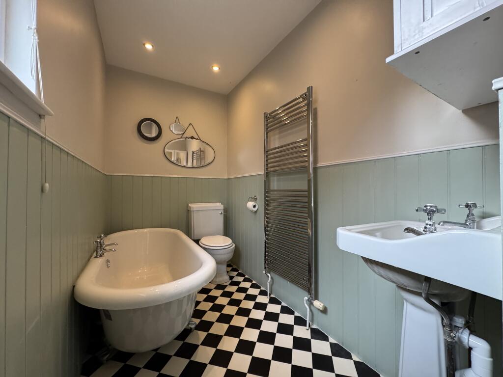 Additional image 7 of Norbins Road, Glastonbury, Somerset