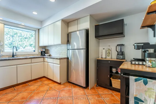 Additional image 15 of 2014 Cavendish Dr