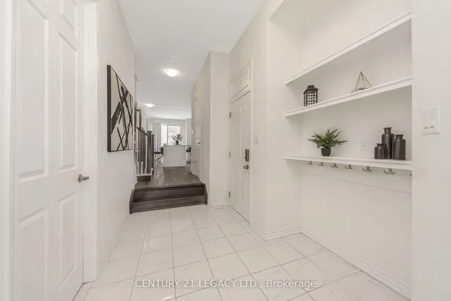 Additional image 8 of 932 Cherry Crt