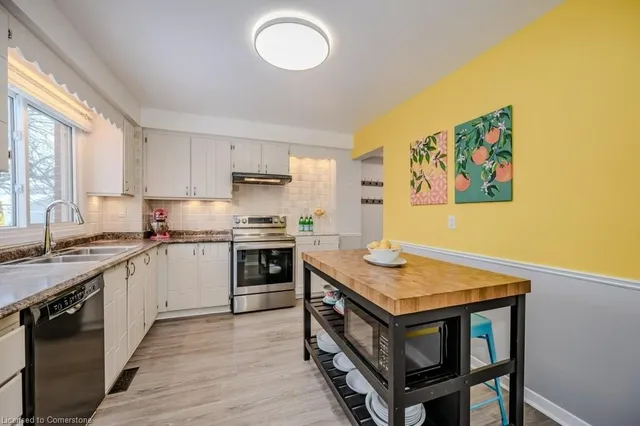 Additional image 10 of 139 Fanshawe Dr