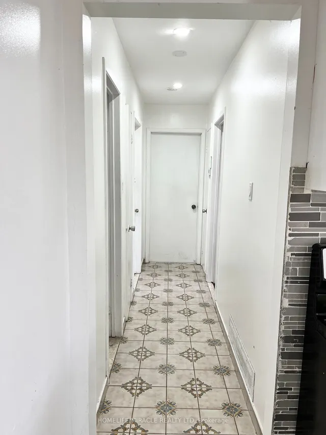 Additional image 7 of 3323 Jolliffe Ave