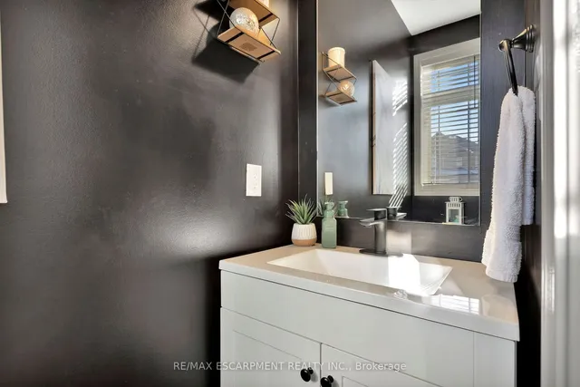 Additional image 20 of 158 Greti Dr