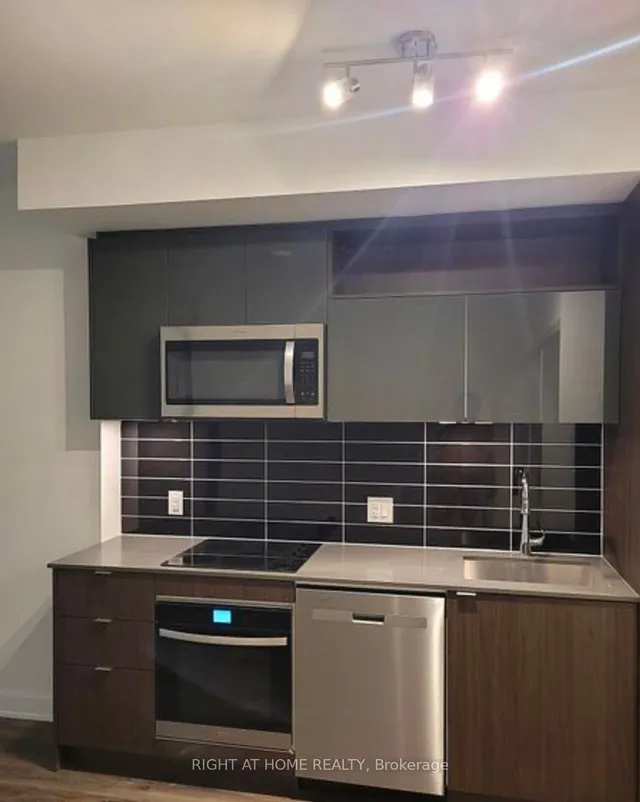 Additional image 5 of 100 Dalhousie St Unit 209