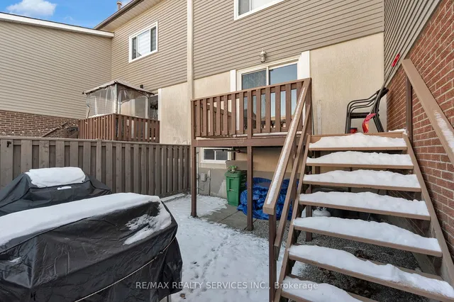 Additional image 33 of 50 Carisbrooke Crt Unit 50