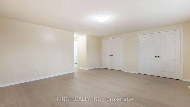 Additional image 17 of 8 Hummingbird Crt