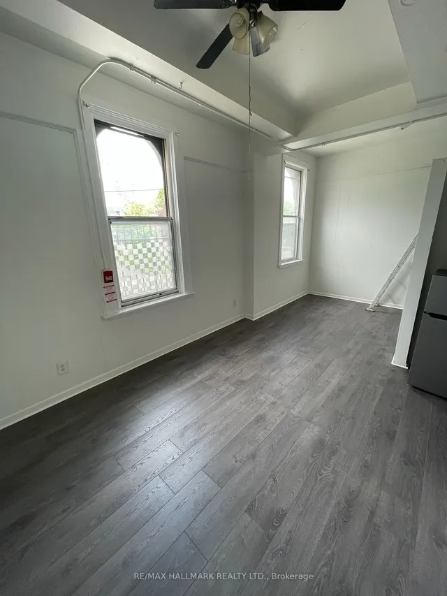 Additional image 10 of 177 Carlton St