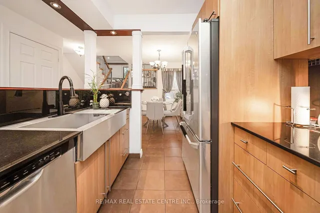 Additional image 15 of 78 Simmons Blvd