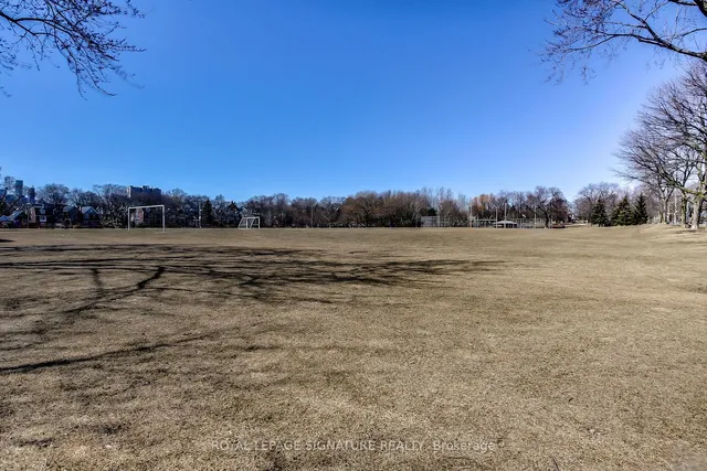 Additional image 31 of 235 Bain Ave