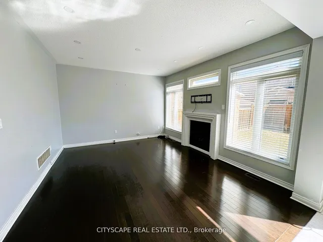 Additional image 12 of 7 Attraction Dr