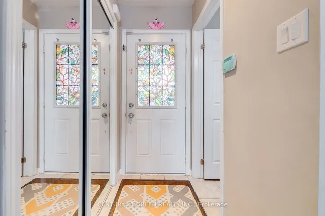 Additional image 6 of 843 Gifford Cres