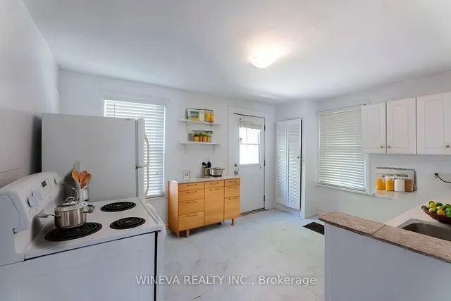 Additional image 7 of 106 Willow Ave