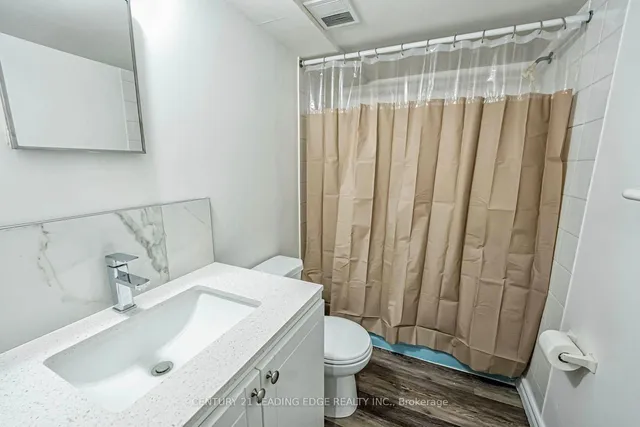 Additional image 4 of 6 Rangeley Dr